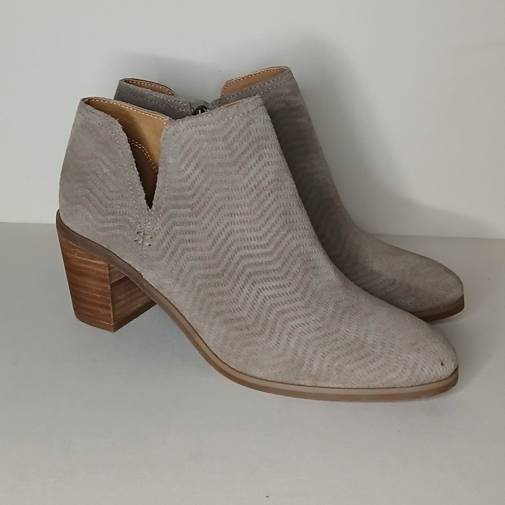 Lucky Brand Taupe Suede Ankle‎ Boots Women's 7.5 Side Zip Block Heel